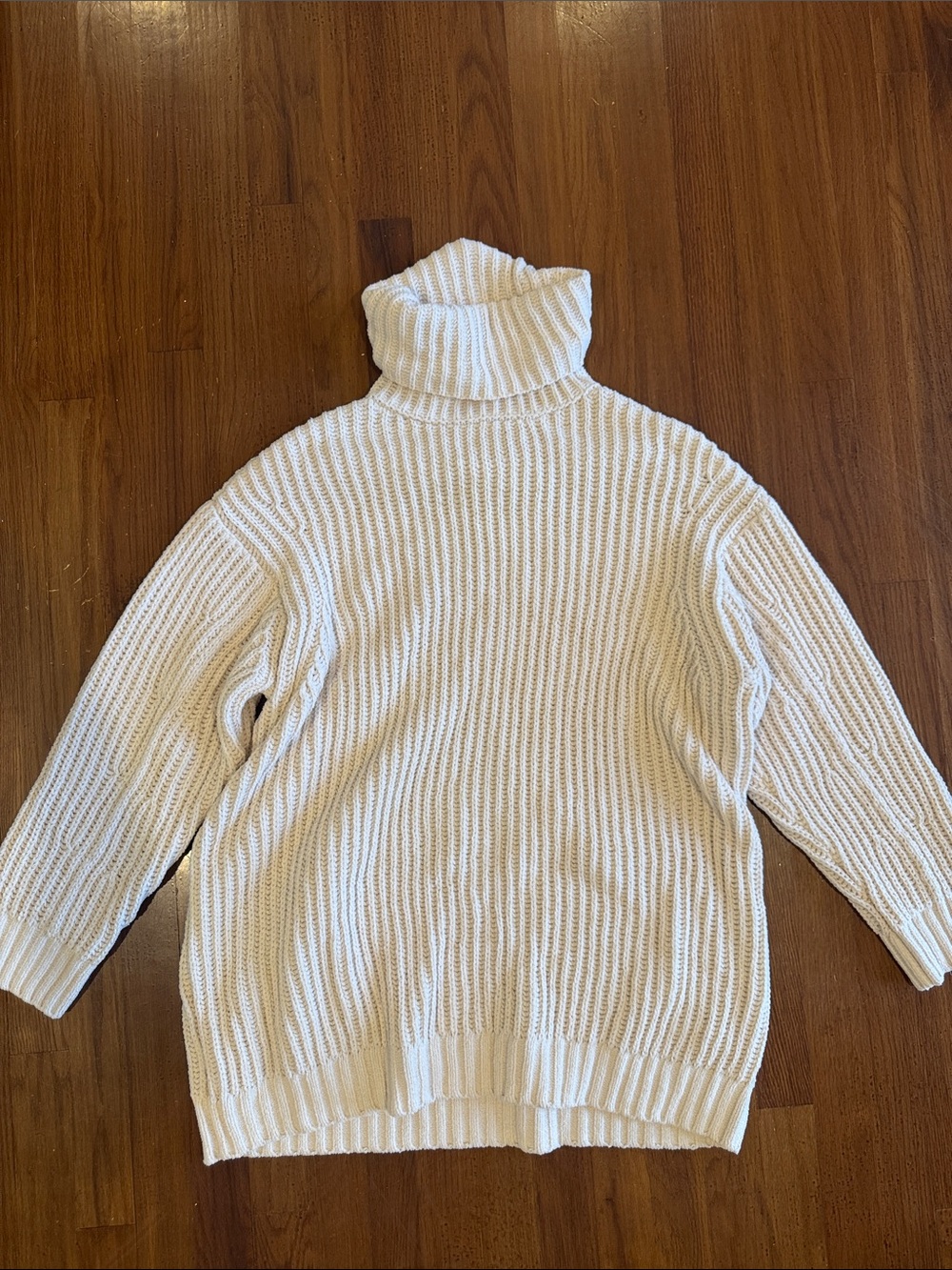 American Eagle Outfitters Cream Chunky Ribbed Turtleneck Sweater